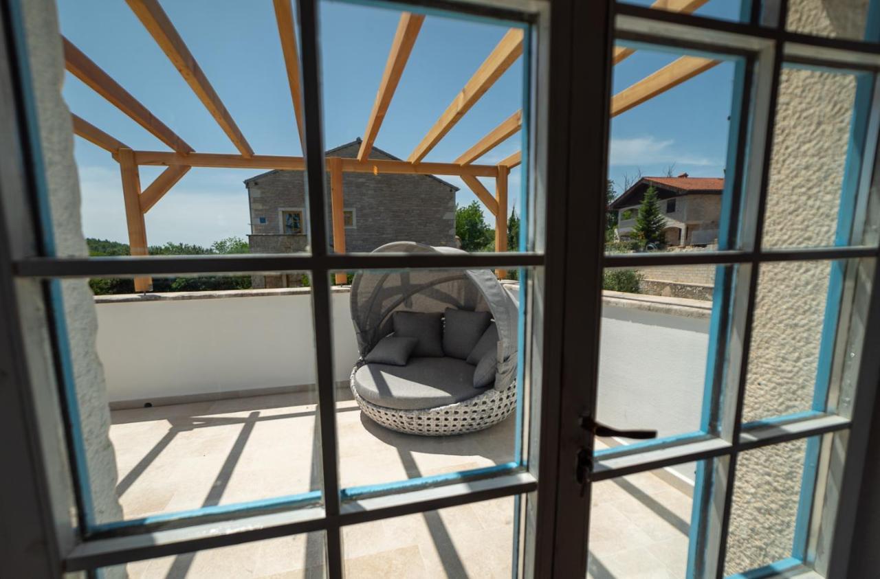 Julijud, Heated Pool, Jacuzzi, Dome And Sauna Brajkovici  Exterior photo